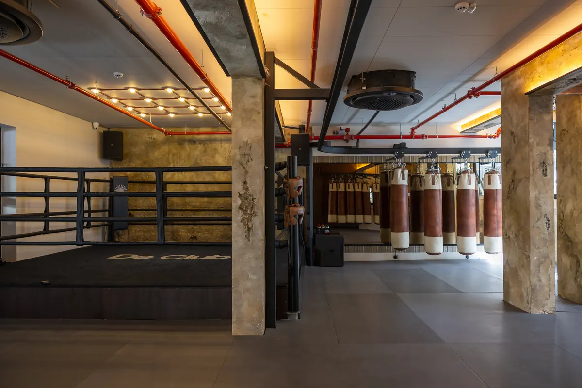 VUCA boxing floor